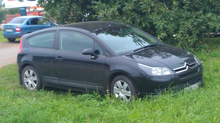 Citroen c4 Coupe черный