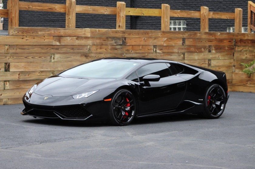 Lamborghini Huracan LP 610 4 черный