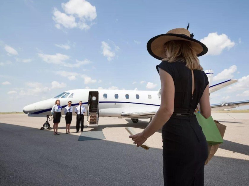 Женщина в самолете