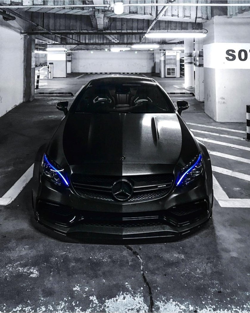 Крутой Мерседес