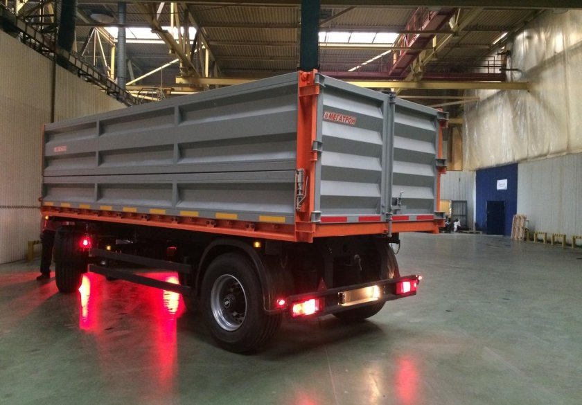 Прицеп 4589р2