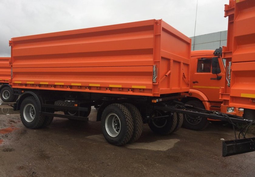 Прицеп 4589р2