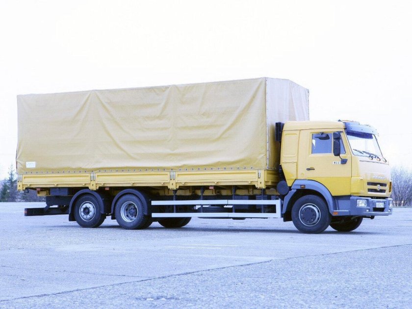 КАМАЗ 5308 тягач