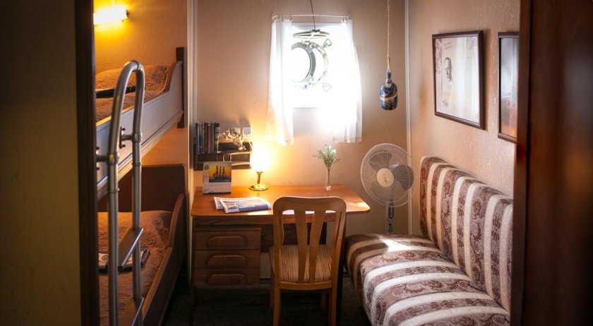 Корабль Витязь в Калининграде гостиница