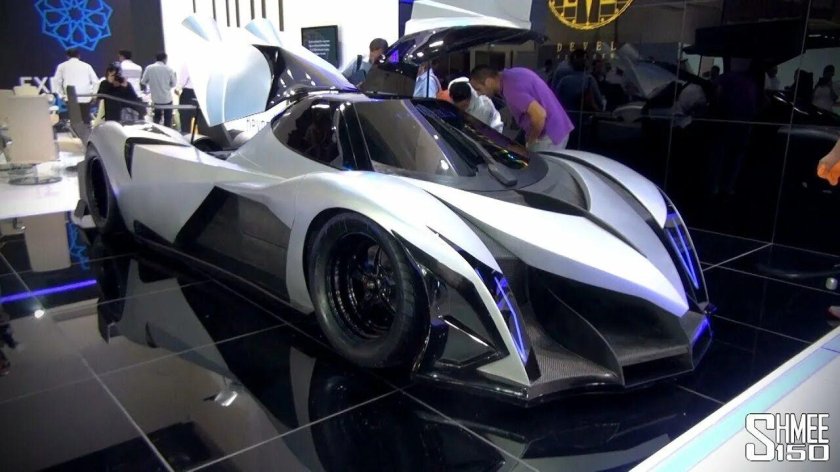 Машина гиперкар Devel Sixteen