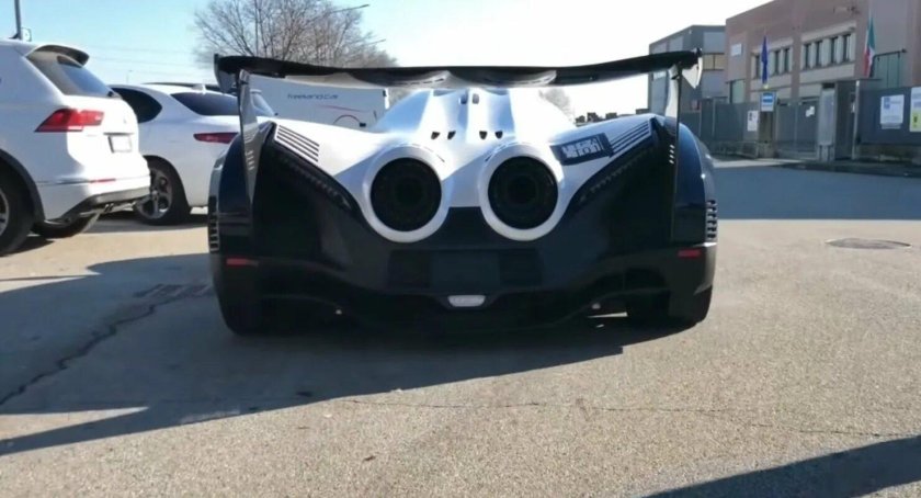 Devel Sixteen 5000 л.с