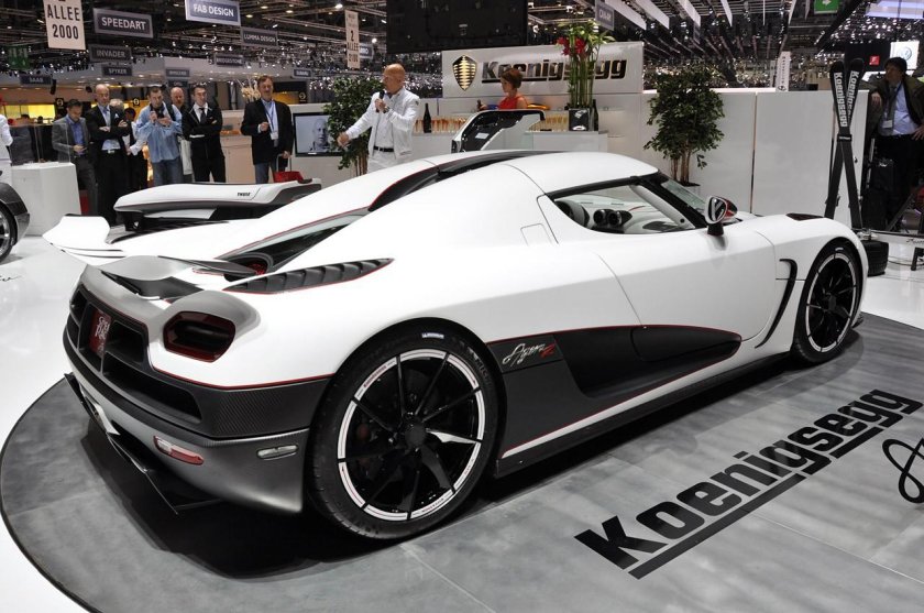 Кенигсегг АГЕРА