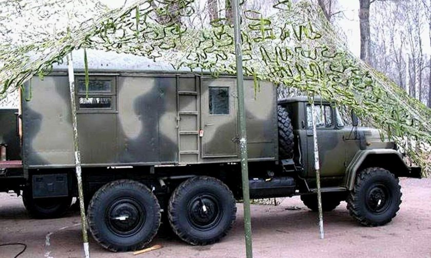 ЗИЛ 131 военный с кунгом