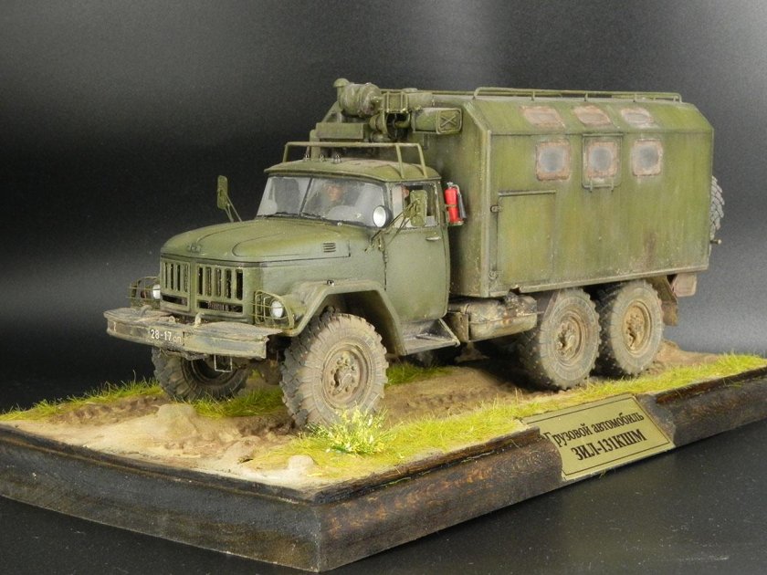 ЗИЛ 131 ICM 1/35
