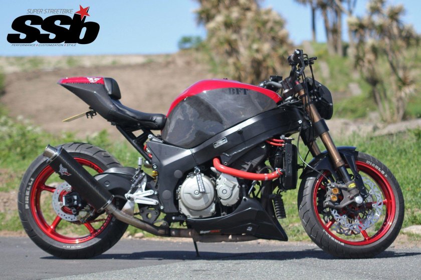 Honda Blackbird cbr1100 стрит Файтер