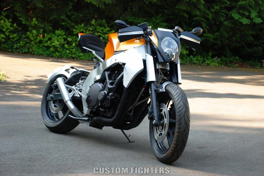 Мотоцикл Honda CBR 1000 F