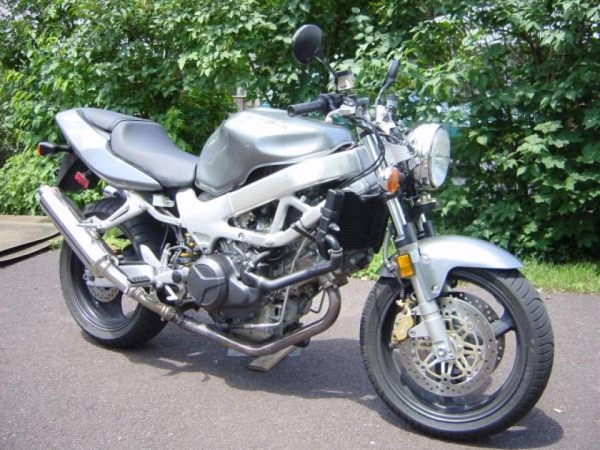 Honda vtr1000 super Hawk