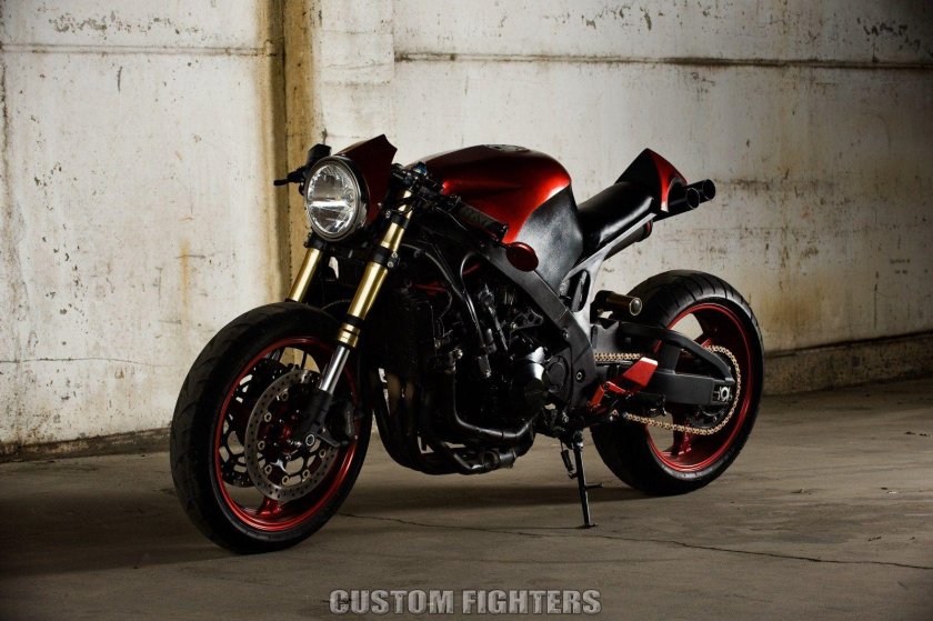 Honda CBR 600 f3 Street Fighter