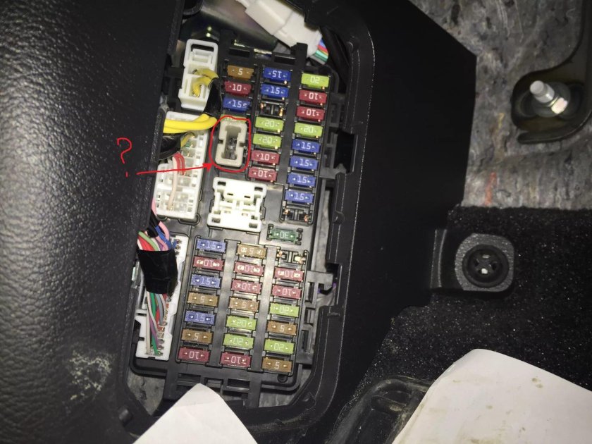 Infiniti fx35 блок предохранителей