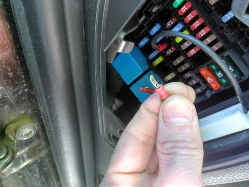 Duster 2 предохранители