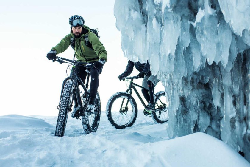 Велосипедист зимой