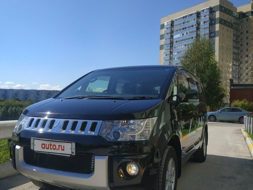 Мицубиси Делика д2