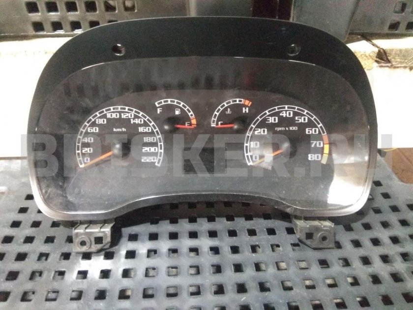 Fiat Albea приборная панель