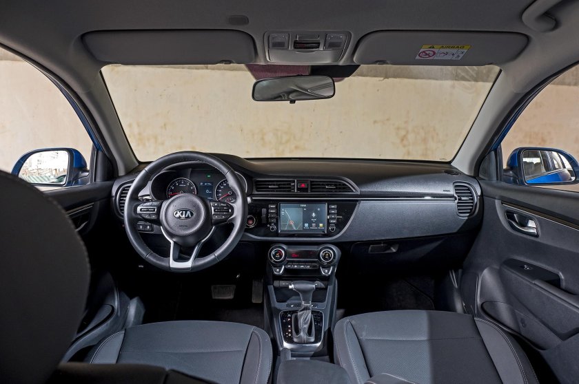 Kia Rio x-line 2020 салон