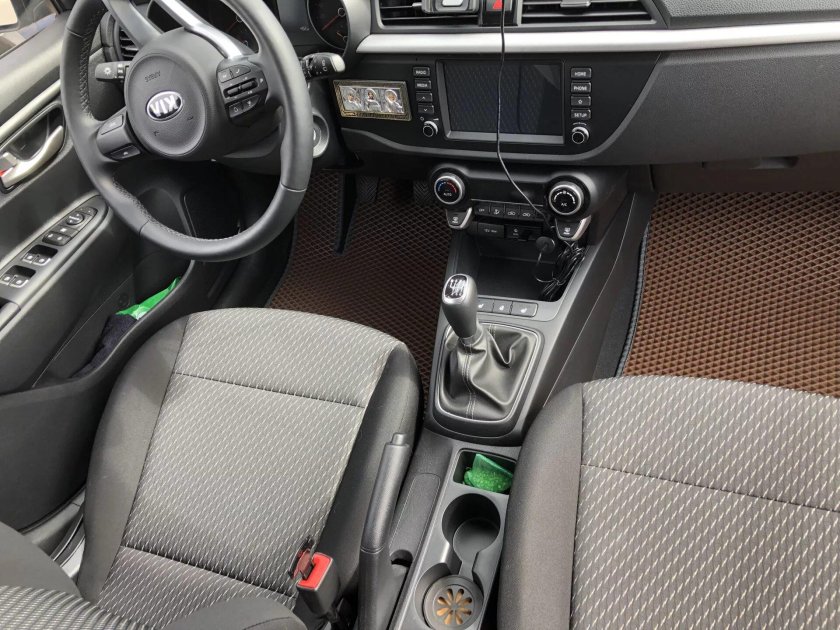 Киа Рио x line салон