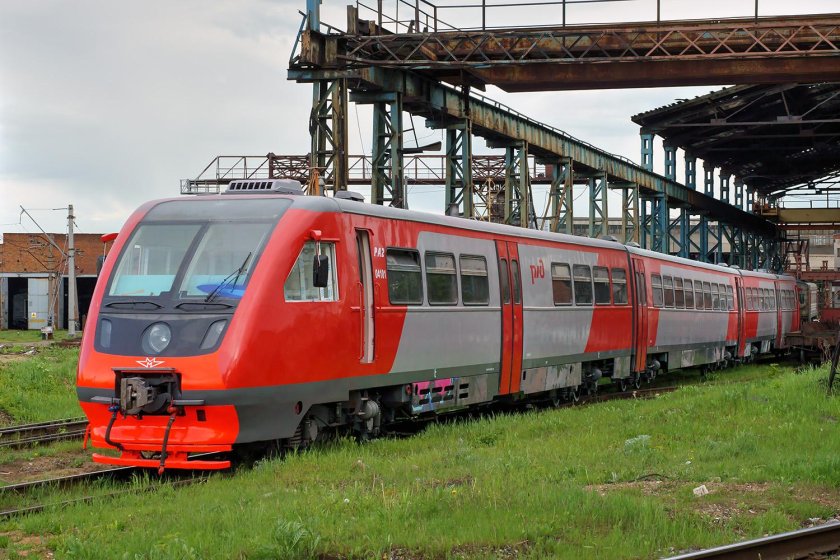 Рельсовый автобус ра-2