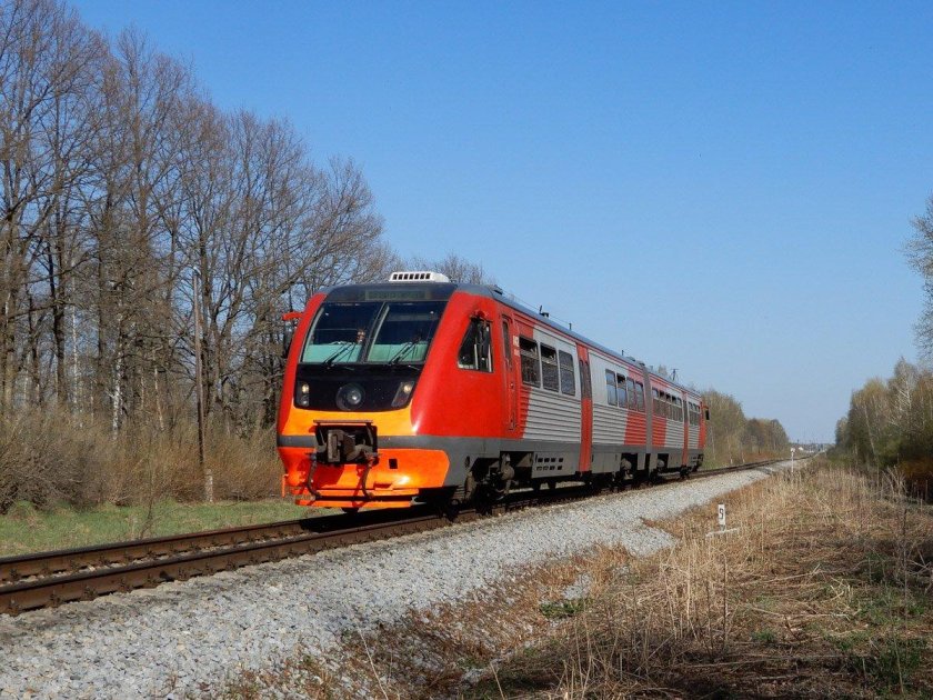 Поезд Ельня Смоленск