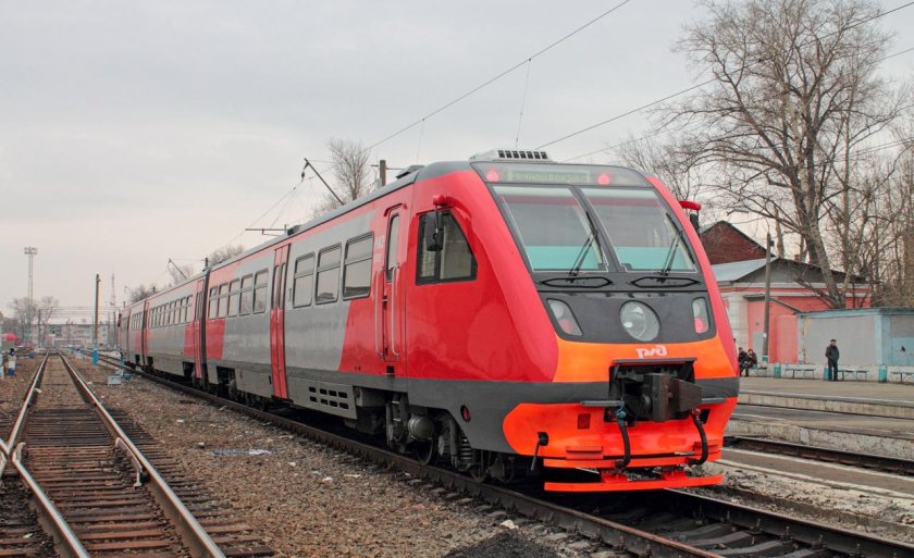 Электропоезд ра2