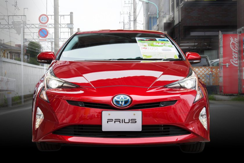 Toyota Prius Red
