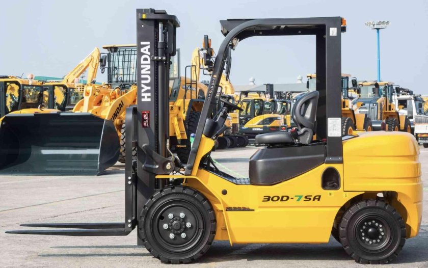 Вилочный погрузчик Hyundai 30d-7sa