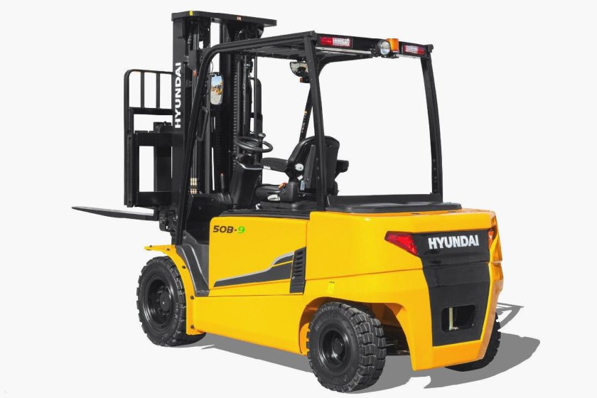 Газовый вилочный погрузчик Hyundai 18l-7m