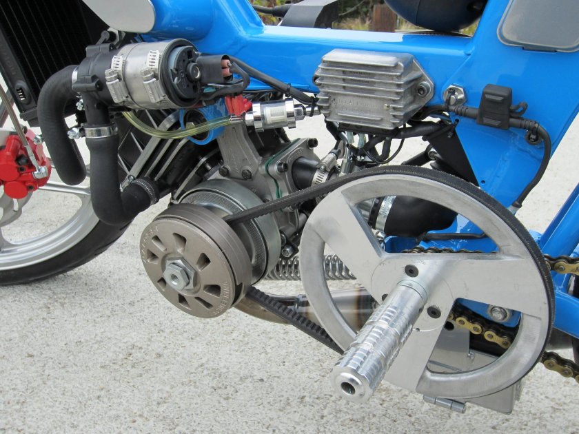 Двигатель Peugeot 103