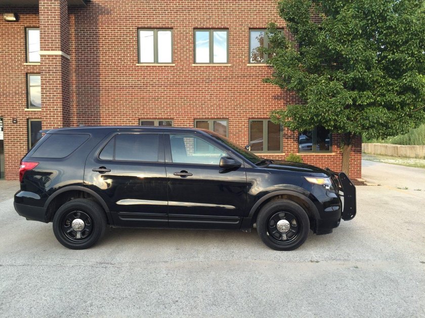 Ford Explorer Interceptor 3.7