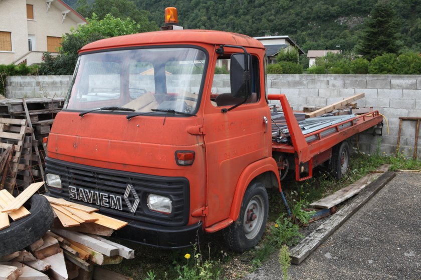 Рено Савием