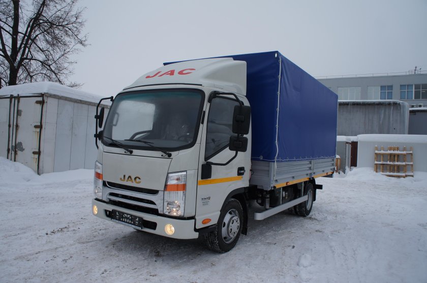 JAC N 56 фургон