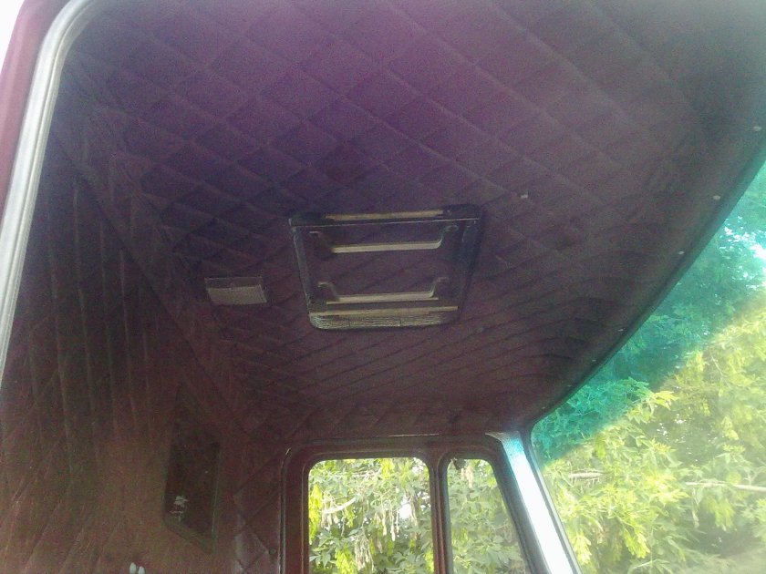 Полка в кабину ЗИЛ 4331