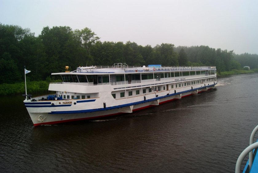 Теплоход Федор Ушаков