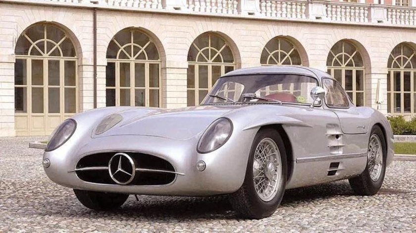 Mercedes 300 SLR Uhlenhaut Coupe