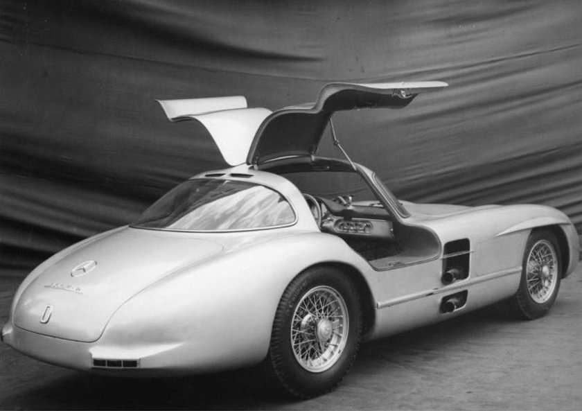 Мерседес 300 SLR Uhlenhaut