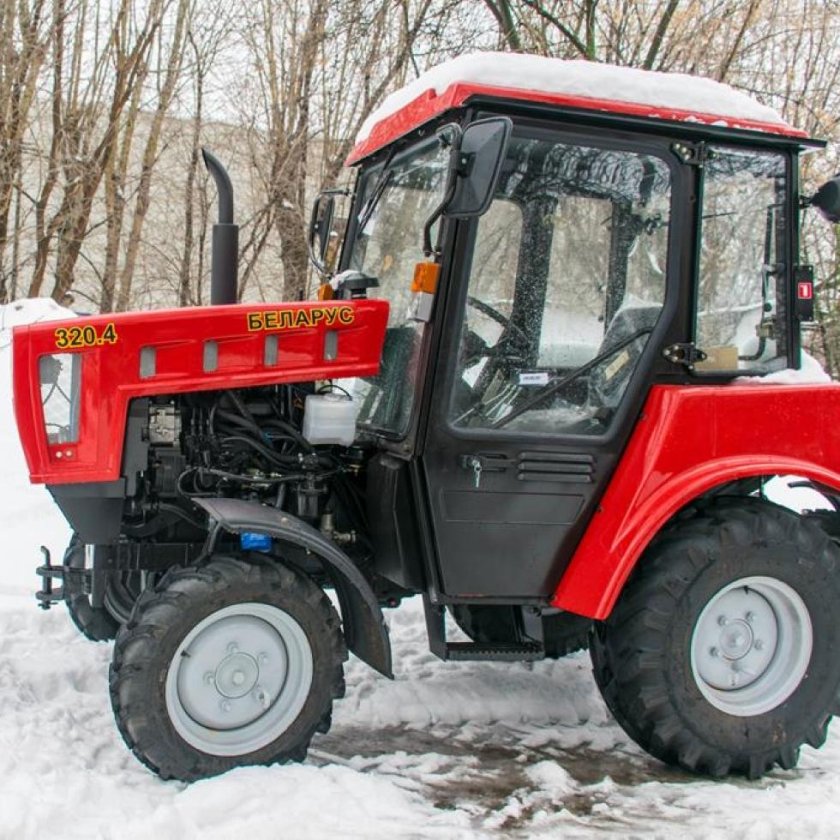 Трактор Беларус 320