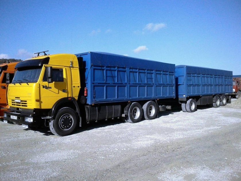 КАМАЗ 6520 зерновоз