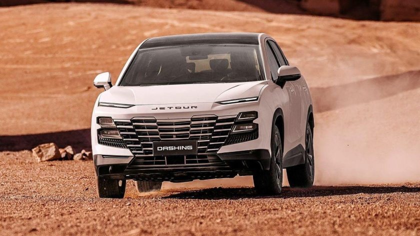 Машина Jetour Dashing