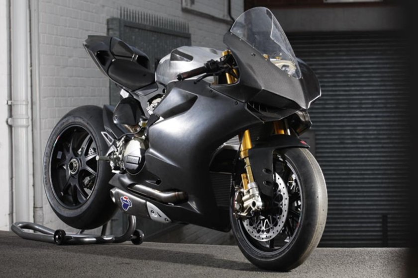 Black Ducati 1199 Panigale