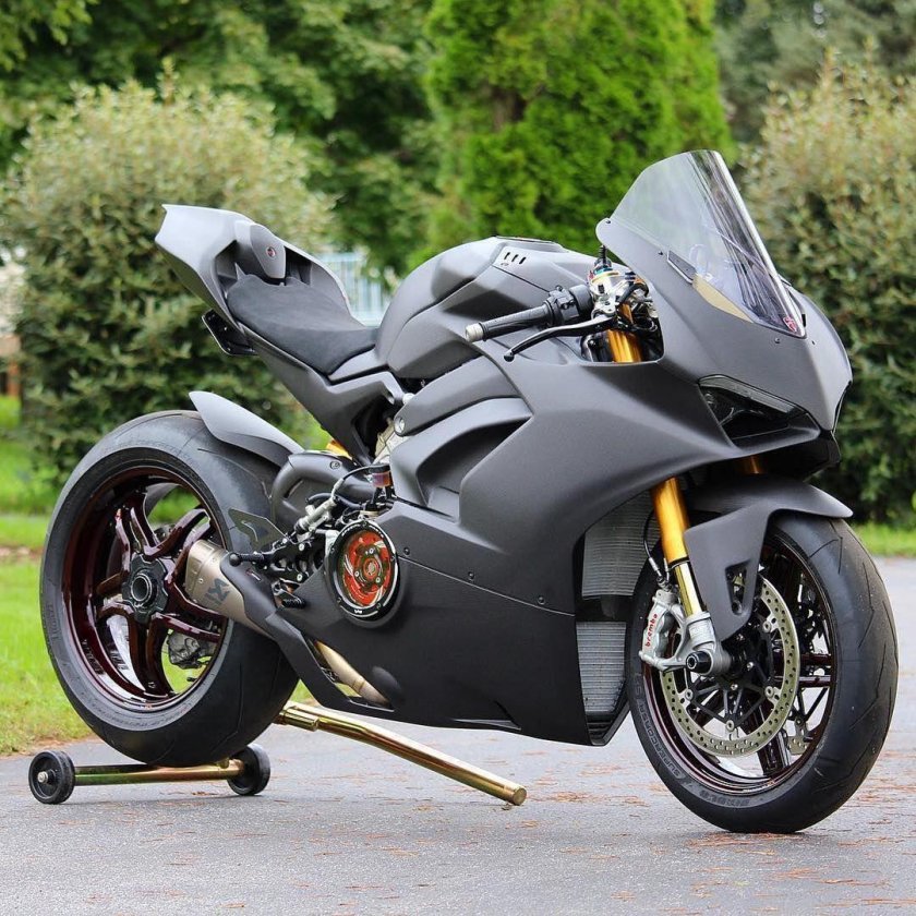 Panigale v4