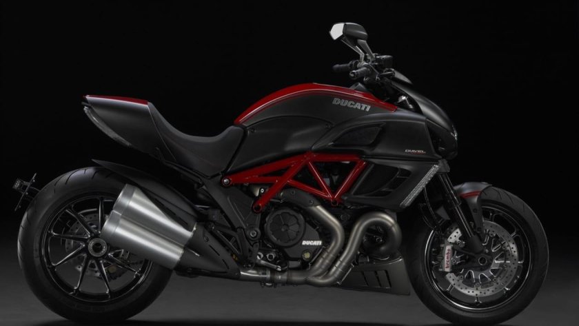 Мотоцикл Ducati Diavel