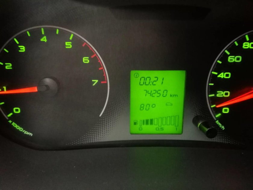 Лада Гранта 2013 датчик приборов