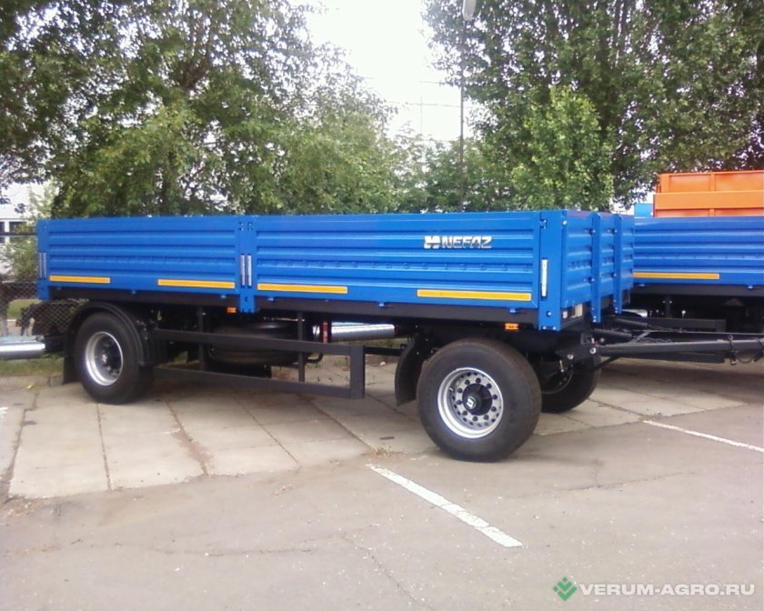 Бортовой прицеп НЕФАЗ-8332