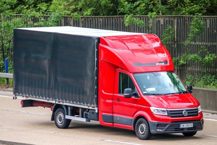 Фольксваген Крафтер тентованный