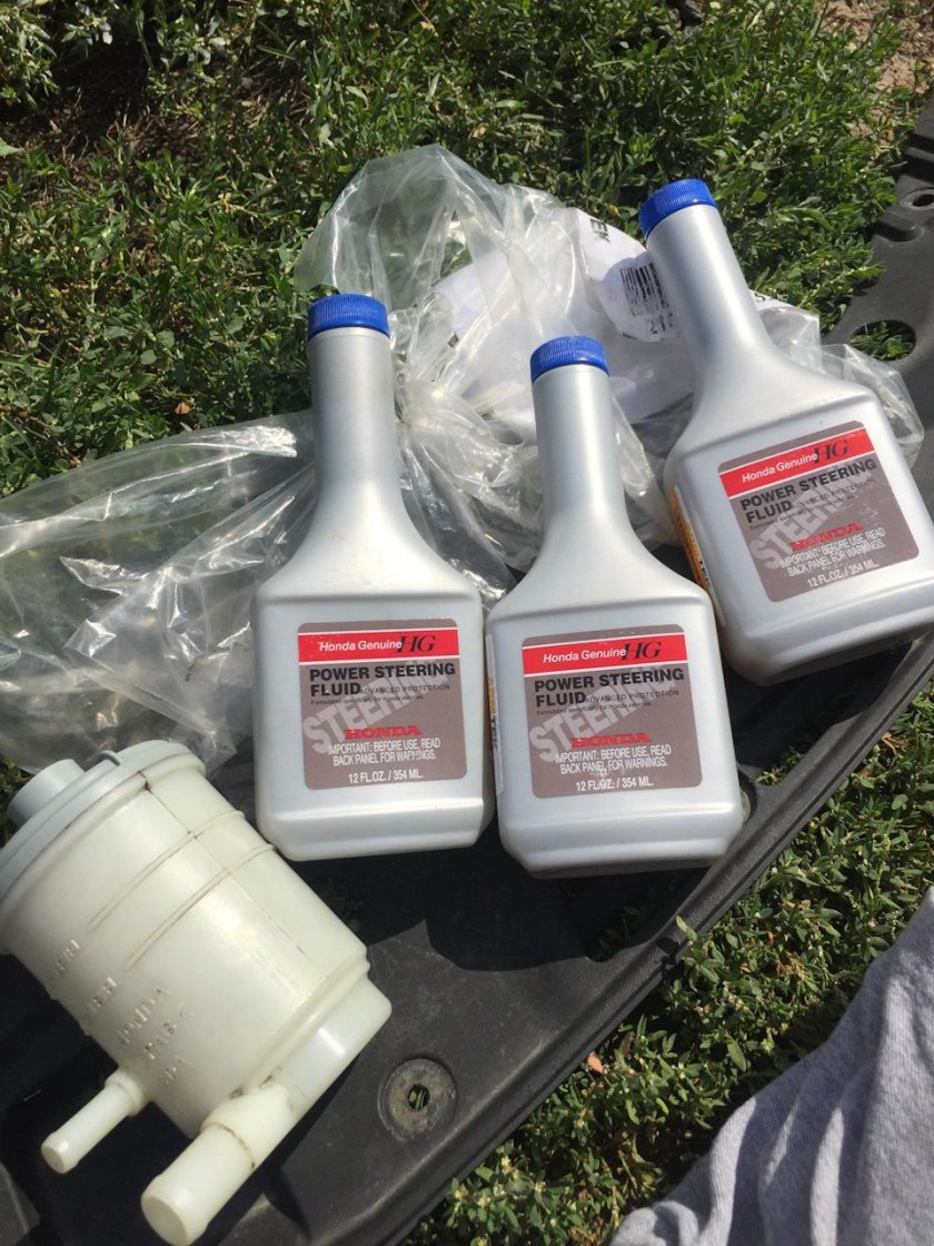 Масло ГУР Honda Accord 7