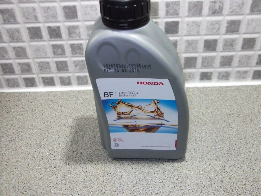 Тормозная жидкость Хонда СРВ 4