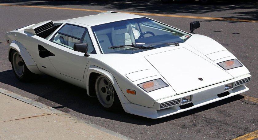 Lamborghini Countach lp400 s
